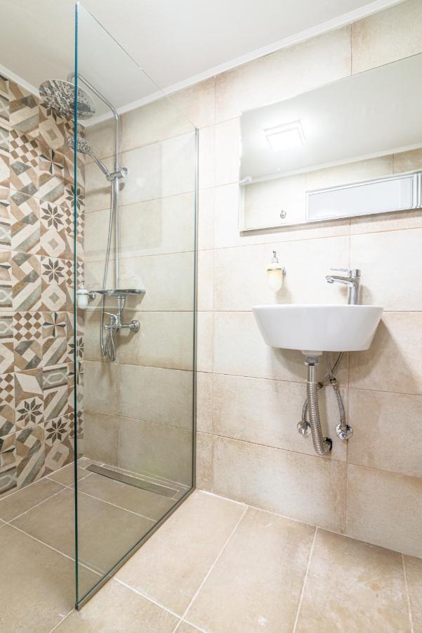New Loft In The Heart Of City Center Ηράκλειο Κρήτης Εξωτερικό φωτογραφία